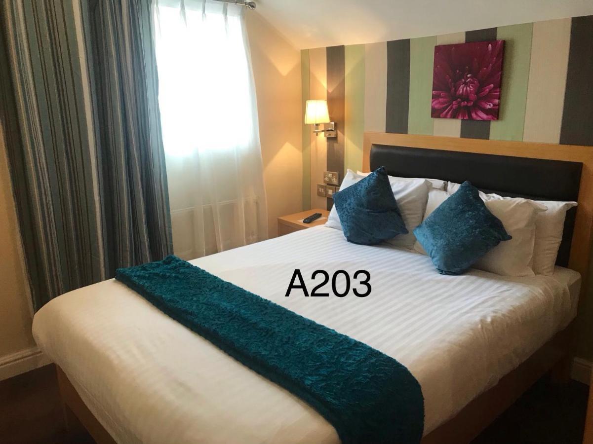 Iris Hotel חלנדודנו מראה חיצוני תמונה