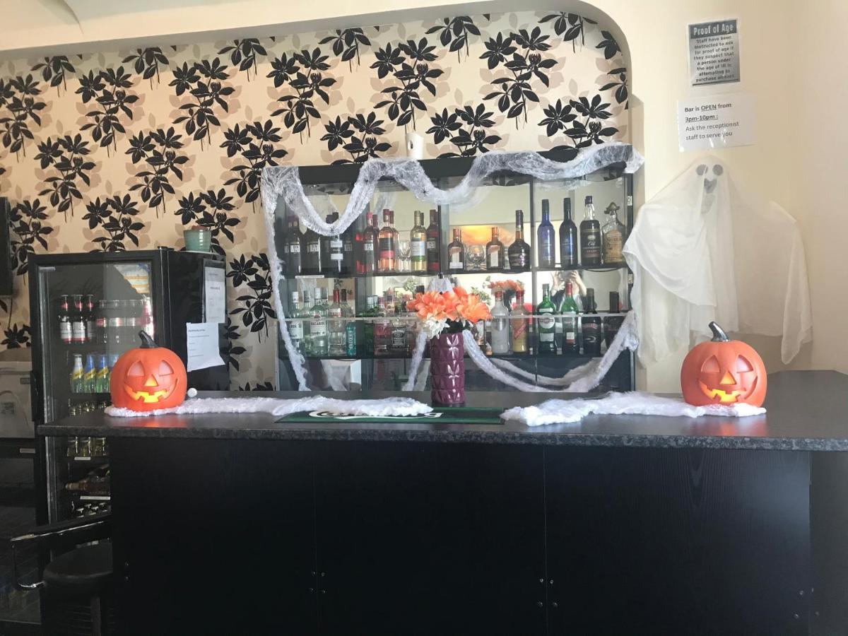 Iris Hotel חלנדודנו מראה חיצוני תמונה