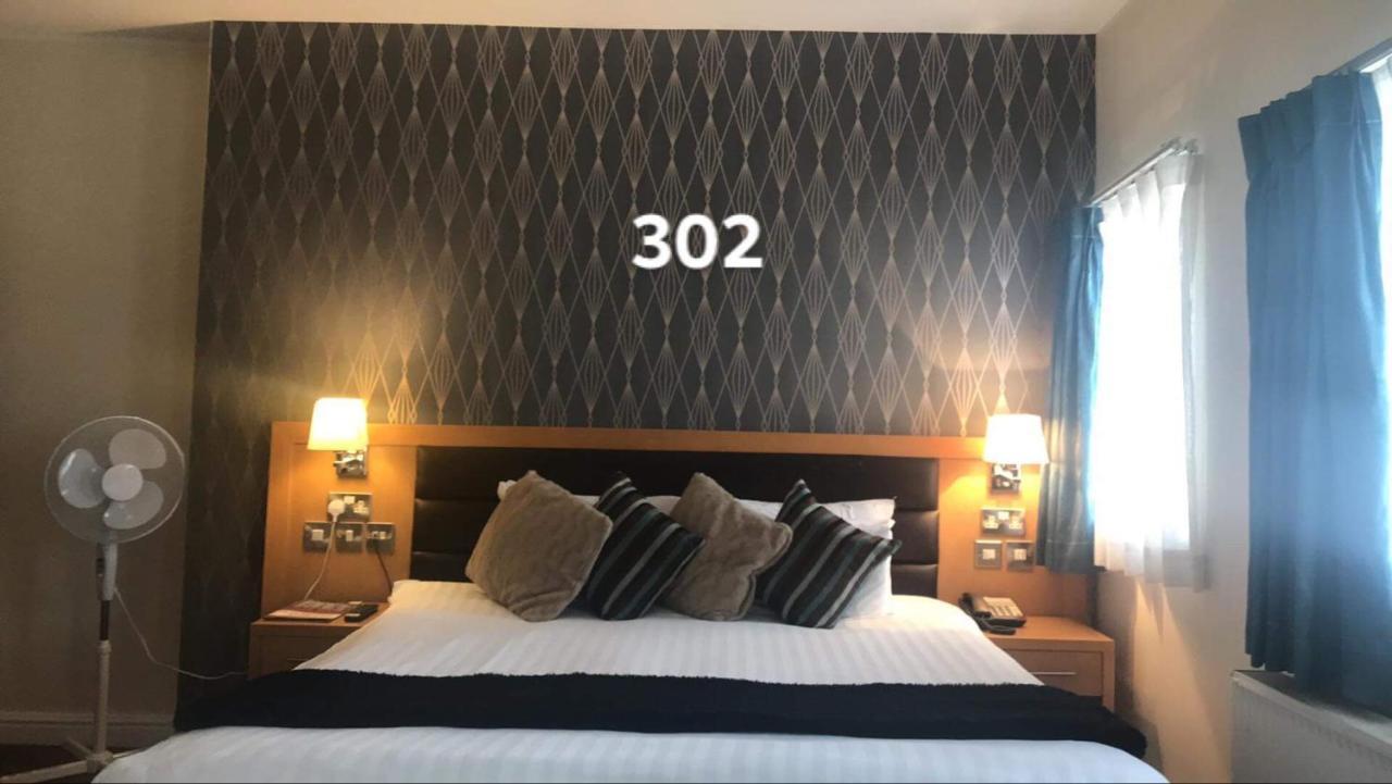 Iris Hotel חלנדודנו מראה חיצוני תמונה